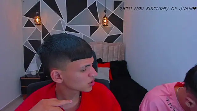 Snapshot of Juan_Nd_Steven chatting on 21, 11, 2025 Juan Nd Steven online show from 21, 11, 2025