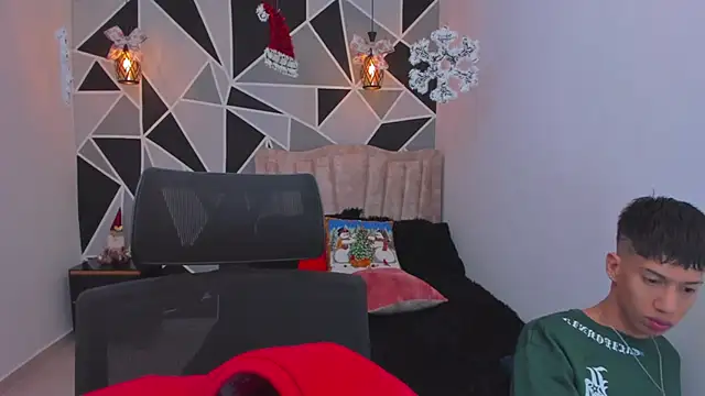 Snapshot of Juan_Nd_Steven chatting on 14, 12, 2025 Juan Nd Steven online show from 14, 12, 2025