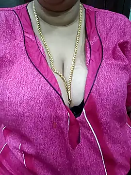 Snapshot of ashikaa_r chatting on 26, 1, 2025 ashikaa r online show from 26, 1, 2025