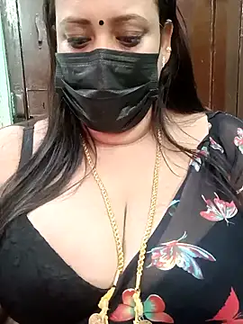 Snapshot of ashikaa_r chatting on 22, 2, 2025 ashikaa r online show from 22, 2, 2025