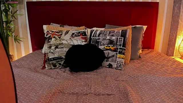 miah connor online show from 13, 2, 2025