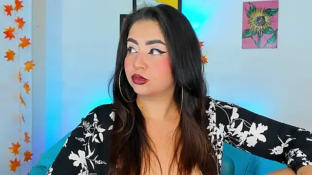 Snapshot of LiahDiaz chatting on 15, 2, 2025 LiahDiaz online show from 15, 2, 2025