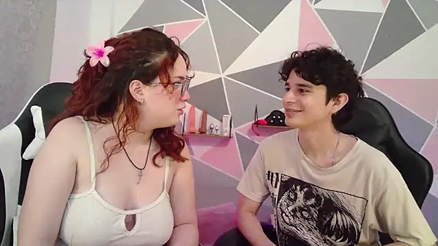 AndrewAnndCherry online show from 10, 4, 2026