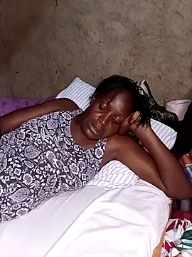 Snapshot of pretty_prickle chatting on 31, 10, 2025 pretty prickle online show from 31, 10, 2025