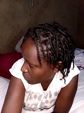 Snapshot of pretty_prickle chatting on 19, 11, 2025 pretty prickle online show from 19, 11, 2025