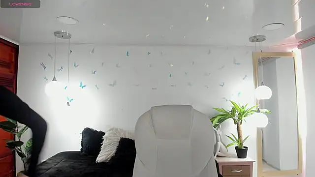  Antonnela  online show from 26, 3, 2026