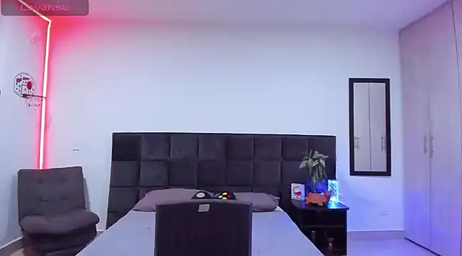 Alexander Martines online show from 12, 2, 2025