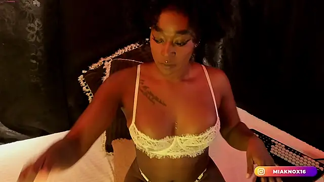 Snapshot of MiaKnox chatting on 19, 2, 2026 MiaKnox online show from 19, 2, 2026