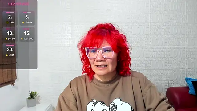 Salomeediaz  online show from 1, 3, 2025