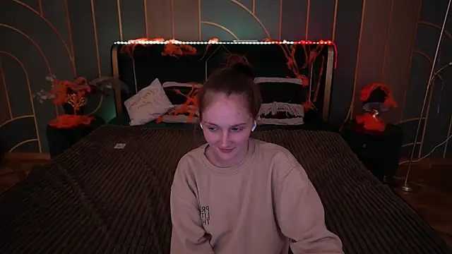 Snapshot of PamelaXX_ chatting on 30, 10, 2025 PamelaXX online show from 30, 10, 2025