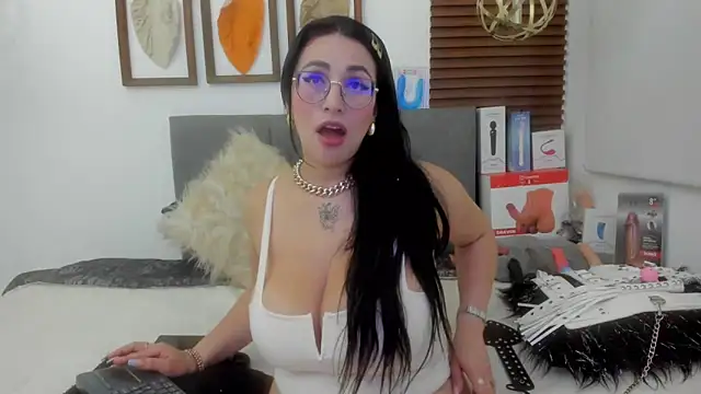 Scarleth swann online show from 14, 3, 2025