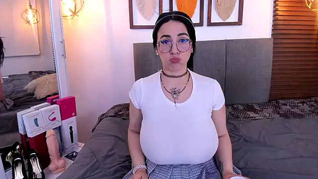 Scarleth swann online show from 23, 9, 2025