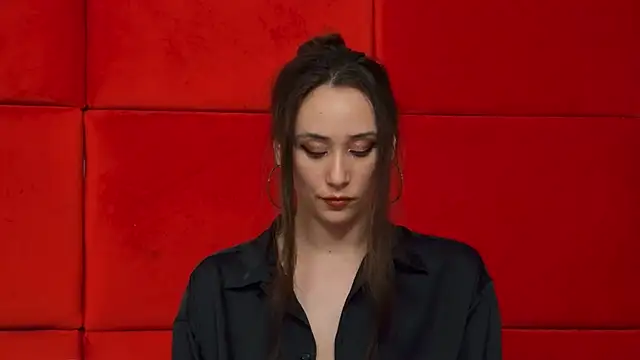 AliceMunro online show from 28, 2, 2025