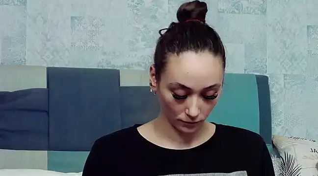 AliceMunro online show from 21, 3, 2025