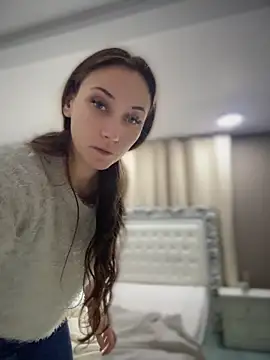 AliceMunro online show from 10, 4, 2026