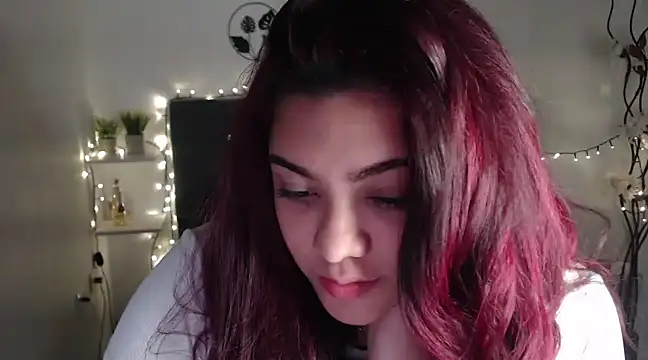 Snapshot of KathyGonzalez chatting on 15, 1, 2025 KathyGonzalez online show from 15, 1, 2025