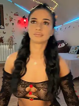 SelenaBee online show from 5, 6, 2026