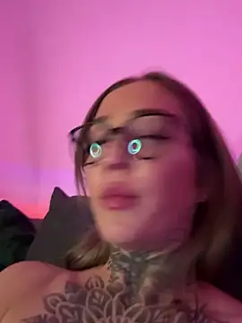 Snapshot of ElenaHaze chatting on 21, 3, 2025 ElenaHaze online show from 21, 3, 2025