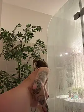 Snapshot of ElenaHaze chatting on 23, 11, 2025 ElenaHaze online show from 23, 11, 2025