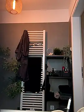 Snapshot of ElenaHaze chatting on 13, 1, 2026 ElenaHaze online show from 13, 1, 2026