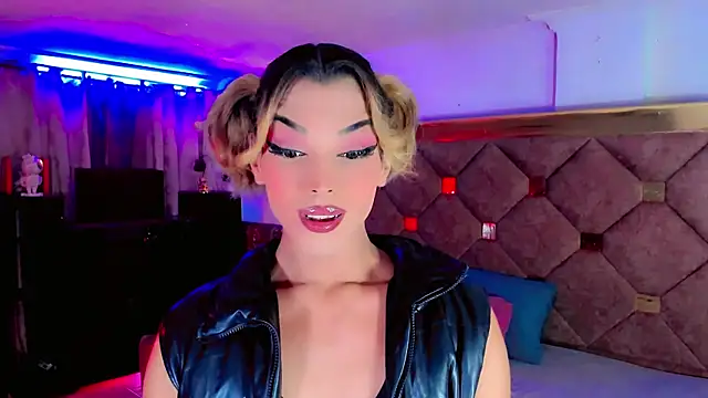 the-horus-girl online show from 4, 10, 2025