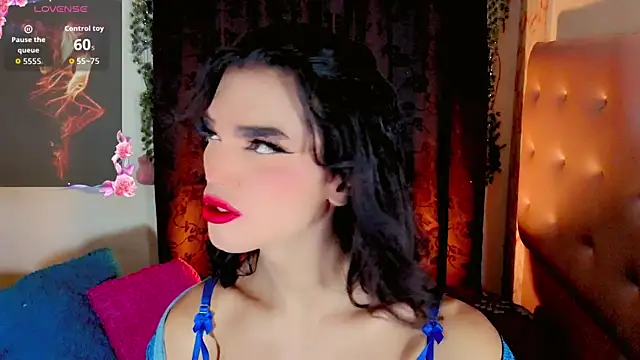 Snapshot of the-horus-girl chatting on 6, 7, 2026 the-horus-girl online show from 6, 7, 2026
