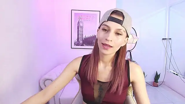 Snapshot of Tamara_slimx chatting on 12, 1, 2025 Tamara slimx online show from 12, 1, 2025