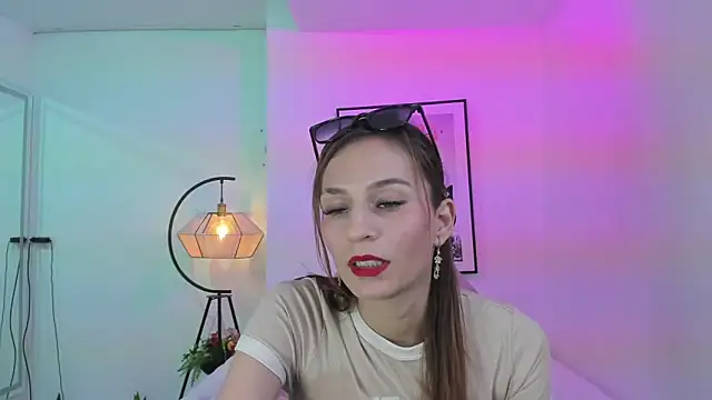 Snapshot of Tamara_slimx chatting on 6, 2, 2025 Tamara slimx online show from 6, 2, 2025