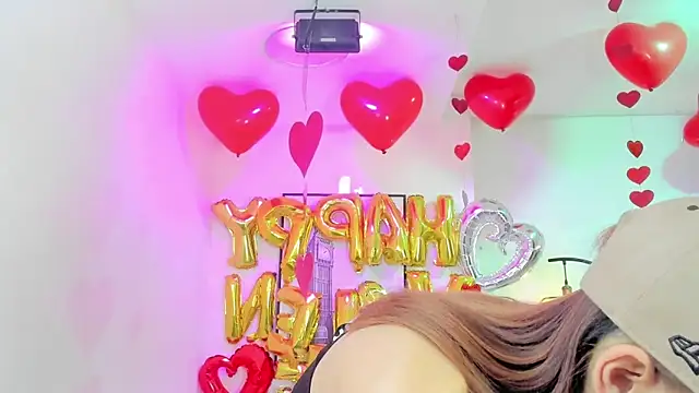 Snapshot of Tamara_slimx chatting on 16, 2, 2025 Tamara slimx online show from 16, 2, 2025
