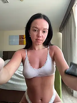 Snapshot of Vanesskaa chatting on 28, 2, 2025 Vanesskaa online show from 28, 2, 2025