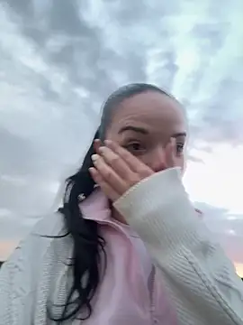 Snapshot of Vanesskaa chatting on 29, 9, 2025 Vanesskaa online show from 29, 9, 2025