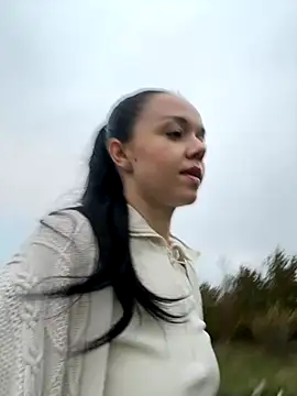 Snapshot of Vanesskaa chatting on 13, 10, 2025 Vanesskaa online show from 13, 10, 2025