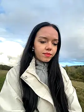 Snapshot of Vanesskaa chatting on 20, 10, 2025 Vanesskaa online show from 20, 10, 2025