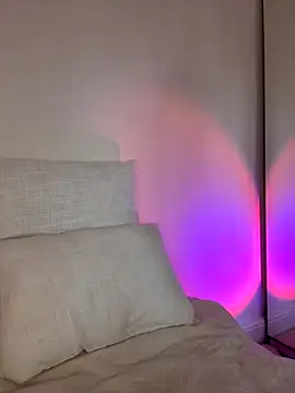 Snapshot of Vanesskaa chatting on 24, 11, 2025 Vanesskaa online show from 24, 11, 2025