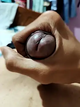 Meredy804 online show from 2, 4, 2026