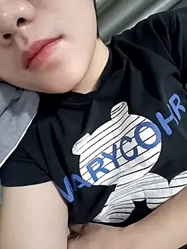  Attractivegirl33 online show from 28, 9, 2025