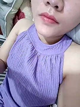  Attractivegirl33 online show from 3, 10, 2025