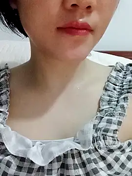  Attractivegirl33 online show from 4, 10, 2025