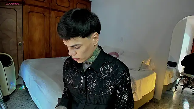 Jordyrodriiguez online show from 1, 1, 2025