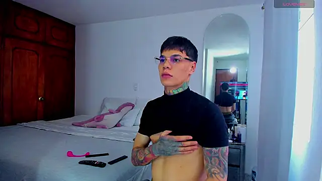 Jordyrodriiguez online show from 15, 1, 2025