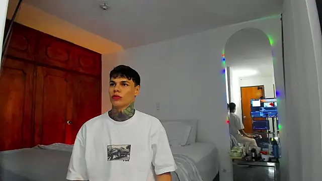 Jordyrodriiguez online show from 16, 2, 2025