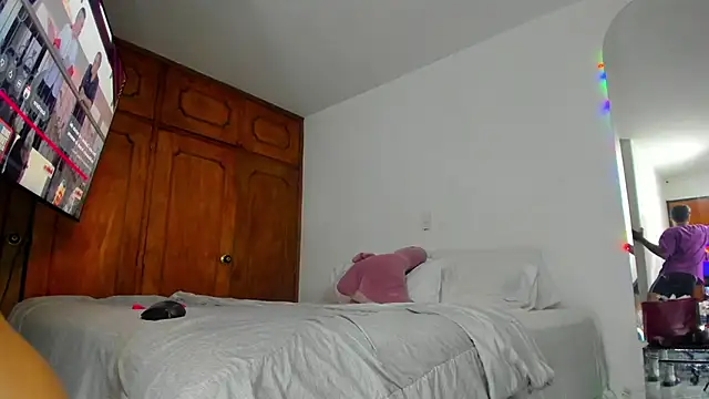 Jordyrodriiguez online show from 20, 2, 2025