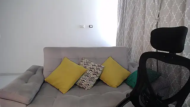 Liissa cute  online show from 6, 2, 2025