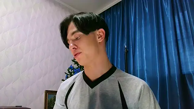 Snapshot of Jerry_Bomb chatting on 25, 12, 2024 Jerry Bomb online show from 25, 12, 2024