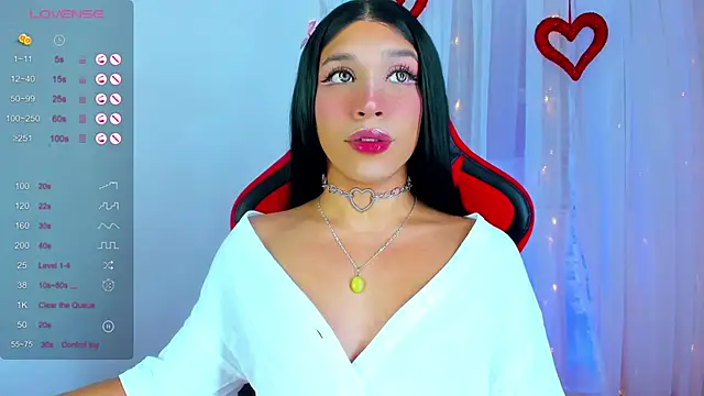 Snapshot of Emaa- chatting on 10, 1, 2025 Emaa- online show from 10, 1, 2025