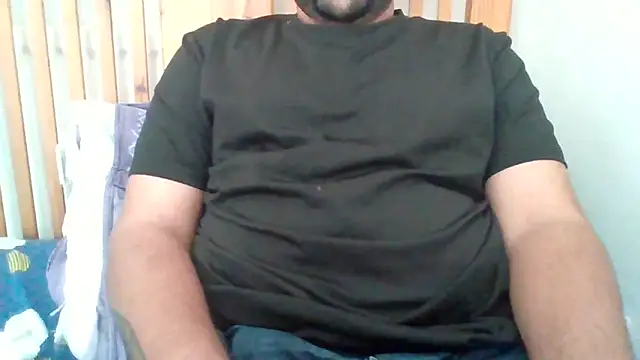 whoreboi98 online show from 17, 6, 2026