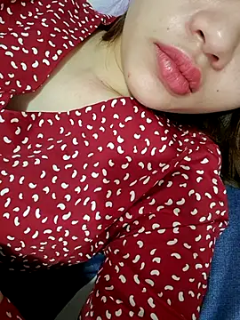 Snapshot of Wettpussyxx chatting on 13, 11, 2025 Wettpussyxx online show from 13, 11, 2025