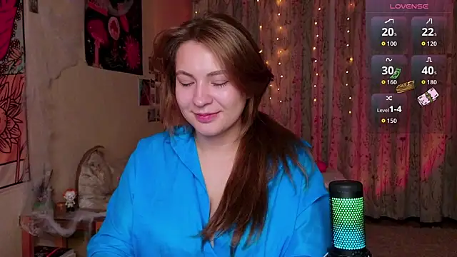 LisaCase online show from 18, 10, 2025