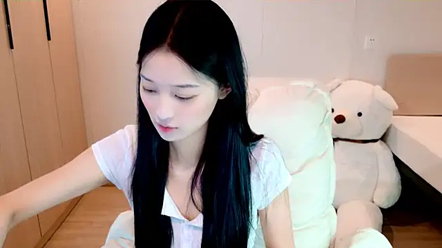 Xueb J online show from 10, 9, 2025