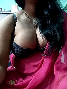 Snapshot of Savita_bhabhii chatting on 14, 2, 2025 Savita bhabhii online show from 14, 2, 2025